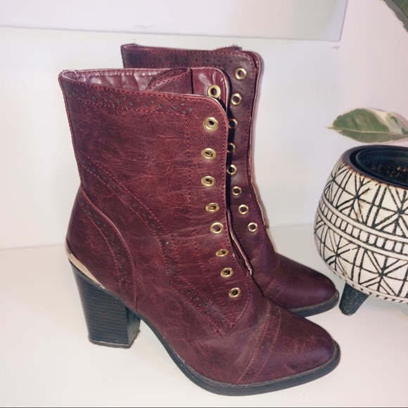 Vintage style heeled boots - Picture 1 of 4